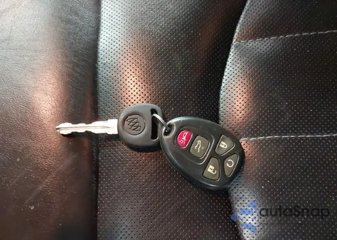 2017 Buick Enclave Leather z USA, uszkodzony, nr VIN 5GAKVBKD2HJ244262